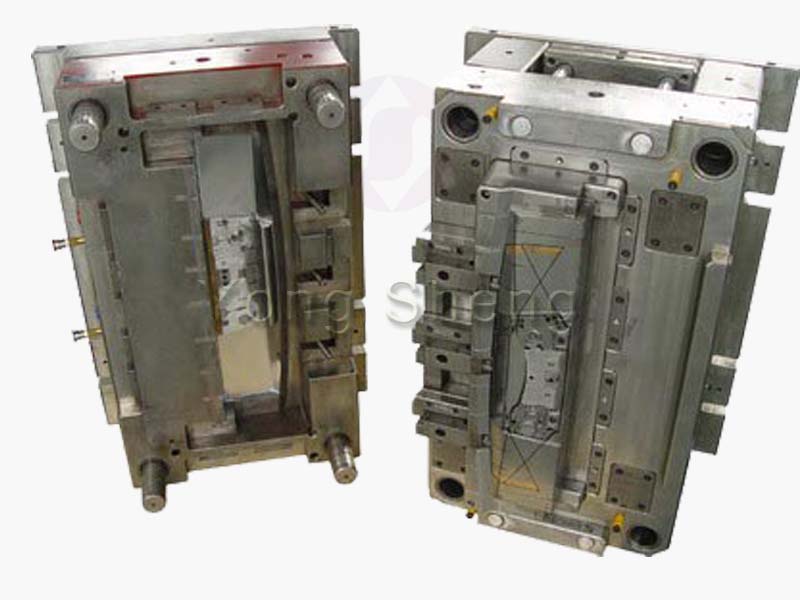 Injection mold